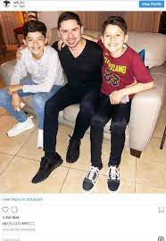 Larry Hernandez Father To Four Kids Who Is El Ardido Singer S Wife