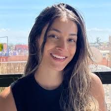 Mona Mcgee's Instagram, Twitter & Facebook