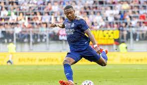 The latest real madrid news from yahoo sports. Pzekcxnkytb6km