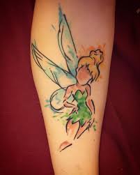 49 Tinkerbell Tattoos With Fun And Playful Meanings Tattoos Win Tatuaje De Hada Tatuaje De Hadas Tatuajes De Acuarela