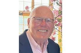 Ted Deridder's Instagram, Twitter & Facebook