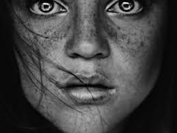Black And White Pictures Of Women S Faces With Value Hqwallpapers Eu Black And White Portraits Interesting Faces White Photography