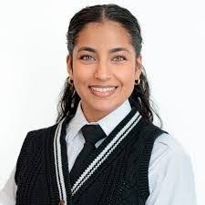 Karen Spiers's Instagram, Twitter & Facebook