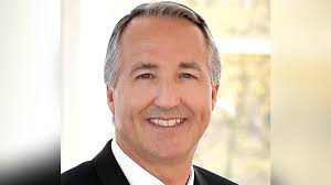 Bis zu 423.500 Euro: Was Essens Stadt-Manager verdienen