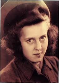 Frieda Kahn, ihre Tante Lina Strauss und ihre Geschwister Adolf und Karl  Kahn