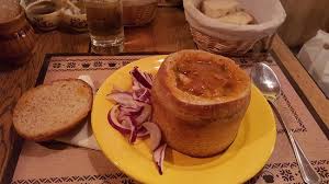 2 h30 min ingrediente mod de preparare: Ciorba De Fasole Cu Ciolan In Paine Picture Of La Ceaun Weiss Brasov Tripadvisor