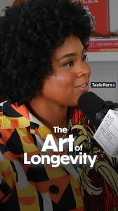 Happy Friday! Time to introduce our Songwriter Of The Month @noahconrad ! ☆ Noah  Conrad is a writer, producer, and multi-instrumentalist currently based in  Los Angeles, CA. We couldn't be more excited