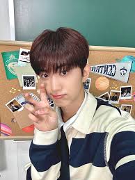 Kyungmun (YOUNITE) profile, age & facts (2025 updated)