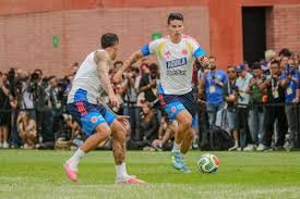 Seleção colombiana interrompe treino no México devido a fortes chuvas