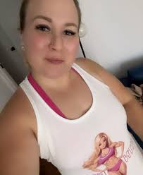 any beautiful single here wanna talk to❤️❤️i'm from california