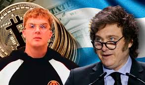 Revelan chats del creador de $LIBRA alardeando "controlar" a Milei y haber  sobornado para que promocione memecoin