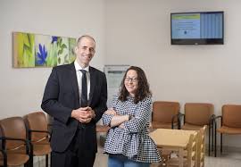 Law schools also often (not always) run free legal clinics and pro bono programs, especially programs in criminal defense, consumer protection, and domestic relations. Family Law Self Help Center Montgomery County Md Circuit Court