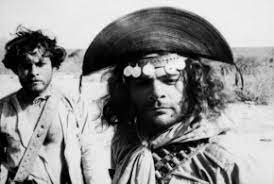 So glauber rocha defined the multiple influences which contributed to deus e o diabo in an april 1981 interview with joão lopes (in the book glauber rocha, by sylvie pierre). Deus E O Diabo Na Terra Do Sol Cine Nacional Tv Brasil Cultura