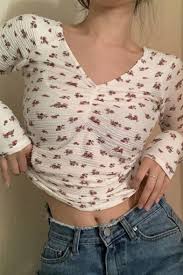 Flower pattern free vector we have about (28,445 files) free vector in ai, eps, cdr, svg vector illustration graphic art design format. Womens Ditsy Floral Patterned Pleated Long Sleeve V Neck Slim Fitted Crop Stylish Tee Top Beautifulhalo Com