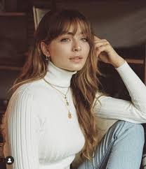 Media Melena Cortes De Cabello Para Cuello Corto Y Cara Redonda Pin By Isabel Gomez On Hair Style Hair Styles Hairstyles With Bangs Long Hair Styles