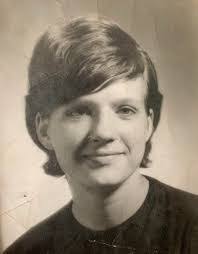 Lily Cantrell's Instagram, Twitter & Facebook