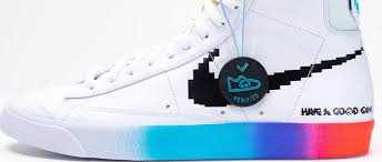 Menú de contenidos 2 características de un eslogan o aspectos más importantes 3 ¿cómo hacer un eslogan? Nike Rinde Tributo A Los Videojuegos Con Esta Nueva Linea De Tennis Atomix