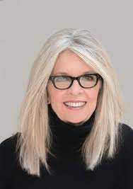 Diane Keaton Grey Hair And Glasses Long Gray Hair Hair Styles