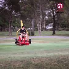 Plattgewalzt Diese Rasenwalzen Werden Bei Profi Golfturnieren Eingesetzt Truturfrollers Golf Sport Rasen Walze Rasenpflege Turn Rasenwalzen Rasen Golf