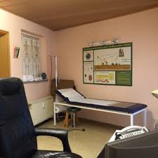 Die internistische praxis finden sie unter folgender adresse wiesenweg 2 b 65812 bad soden am taunus. The Best 10 Doctors Near Gernot Seipelt In Bad Soden Hessen Yelp