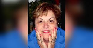 Tammy Teixeira's Instagram, Twitter & Facebook