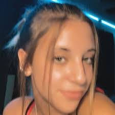 Madelyn Walker's Instagram, Twitter & Facebook