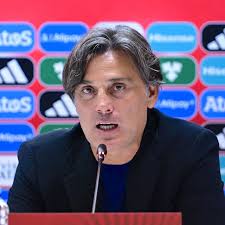 U18 Millî Takımı'nın Hazırlık Turnuvası Aday Kadrosu Açıklandı U18 Milli  Takımımızın 10-15 Ekim tarihleri arasında Portekiz'de katılacağı hazırlık  turnuvası aday kadrosu açıklandı. Aday kadroya davet edilen oyuncular, 4  Ekim Cuma günü saat