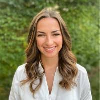 Katie Rutledge's Instagram, Twitter & Facebook