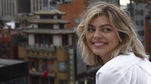 The louane community on reddit. Louane Emera Un Cliche De La Chanteuse Poste Sur Instagram Inquiete Ses Fans