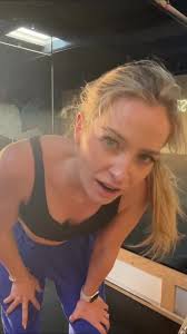 Alexis Gilbert/Rowland (@alexis.rowland)