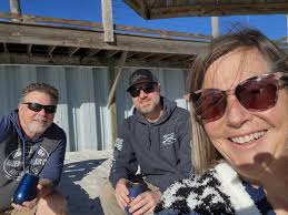 Mark's mini me resemblance discussion