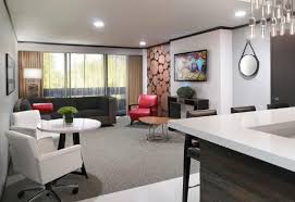 Select suites provide upscale perks like a private balcony, hot tub and multiple tvs. Gala Showroom Picture Of Cactus Petes Resort Casino Jackpot Tripadvisor