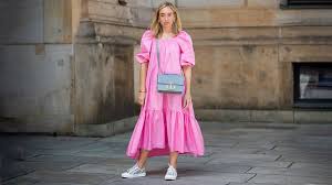 Die situation in den letzten monaten hat unsere stimmung ganz schön vermasselt. Trendfarbe Pink Die Kleider Trends Von H M Fur Den Sommer 2021