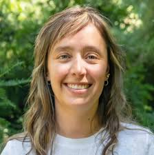 Carmen Posada's Instagram, Twitter & Facebook