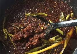 The most popular variant in all three countries is a salad composed of a mixture of sliced fruit and vegetables served with a spicy palm sugar dressing. Resep Sambal Hitam Ala Bebek Madura Sambalkubedalho Cookpadcommunity Jakarta Oleh Asri Syafilla Cookpad