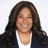 Lisa Geer's Instagram, Twitter & Facebook