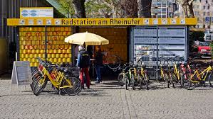 Radstation Am Rheinufer Radstation Koln