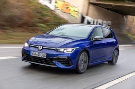 Rule 4 covers the equipment that players may use during a round. Volkswagen Golf R 2021 Review Autocar