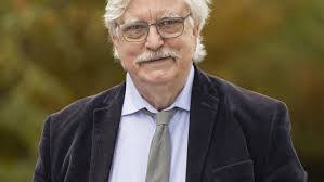 Christopher Dede's Instagram, Twitter & Facebook