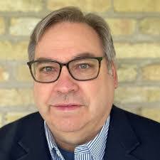 Dale Prows's Instagram, Twitter & Facebook