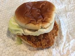 Wendy S Spicy Chicken Sandwich Review Nutrition Valuegrub