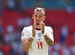 Kalvin phillips the yorkshire pirlo choirs with leeds united fans. Xyzcntkll Hs3m