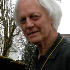 Kit Powell's Instagram, Twitter & Facebook