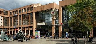 Thierry grosbois, directeur de gare. Lyon Part Dieu Vstupenky Pruvodci Mapa Zive Pruvodce G2rail