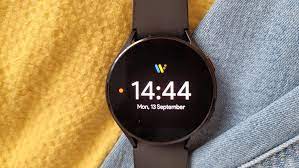 Best Samsung Galaxy Watch faces: Free options and how to download - Wareable