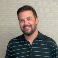 100+ perfiles de «Shelander»