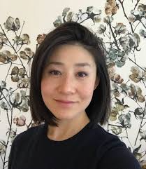 We are thrilled to introduce you to Simone Chen, an experienced barre3  instructor from Conneticut! She will be teaching Thursdays at 4:30p  (starting today!). Here's a little bit about Simone: B3: Do