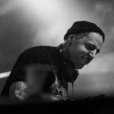 Stream Wolfgang Gartner + K?D