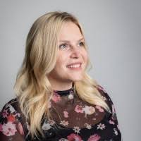 1800+ "-angela Lockhart" profiles