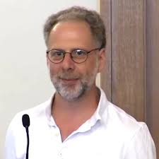 Daniel Lieberman's Instagram, Twitter & Facebook